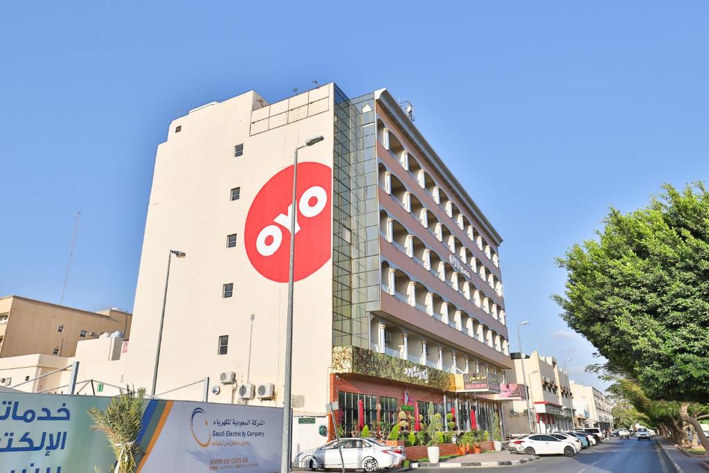 OYO 176 Hotel Safari Al Hada Main image 1